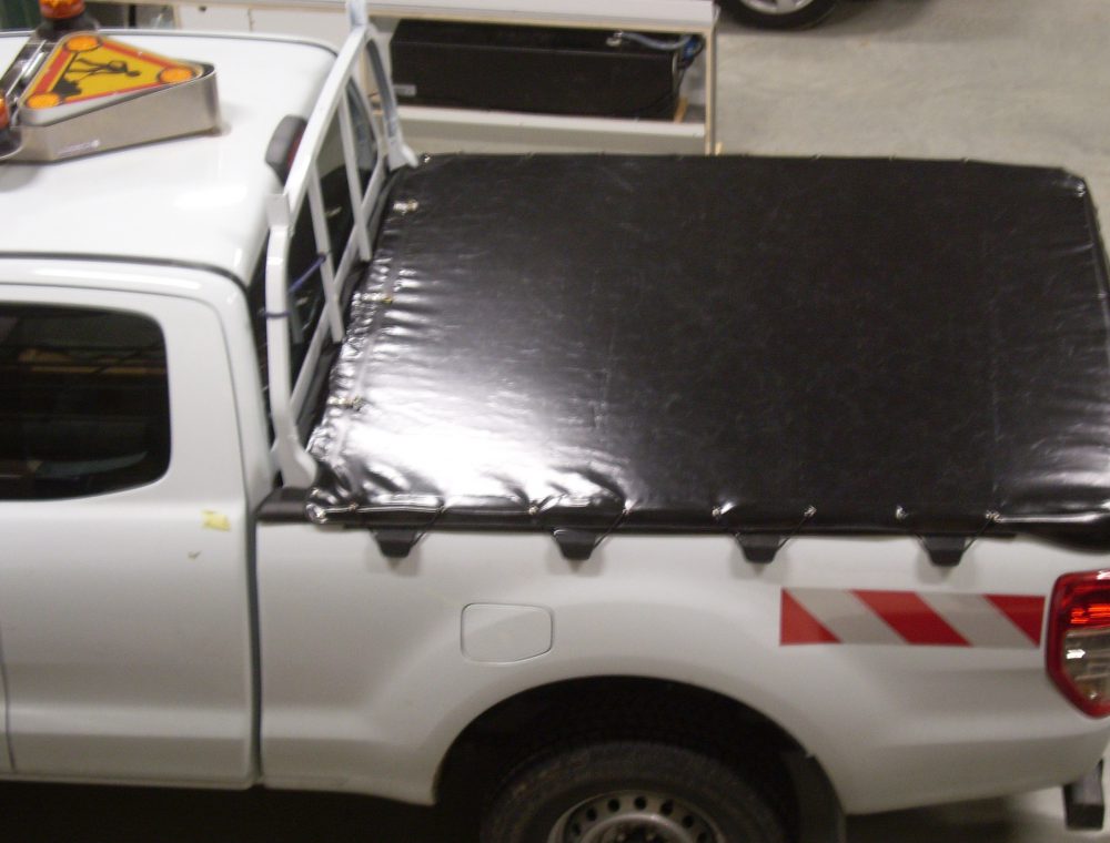 BACHES : camions, remorques, pick-up - Sellerie services